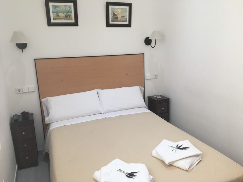 Hostal Lido Madrid Exteriör bild